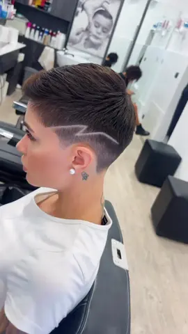 Gorgeous faded pixie inspiration 👌✂️💈