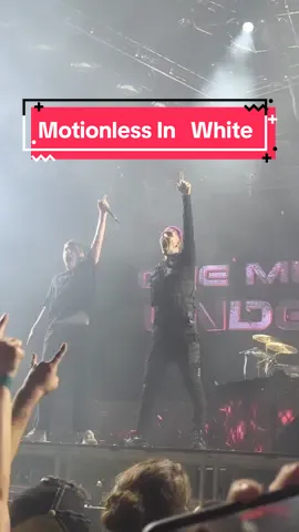 Motionless In White #placebell #montreal #laval #motionlessinwhite #slaughterhouse #metalcore #metal #knockedloose #alphawolf #aftertheburial @Motionless In White @Chris Motionless 