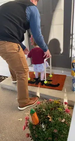 Trick or treat? #baby #babycostume #halloween #babyonhalloween #babycute #funnybaby  #funnycostume #halloween2023 #halloweenlook #trickortreat
