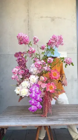 You Say You Dont Pay For Sex, But You Bought her These? 🌸🌸 #flowerpower #floraldesign #fyp #fyppage #eventflorist #bouquet #floral #peony #roses #orchids #floristry #mondaymotivation #dancingqueen