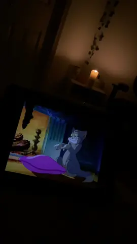#cozynight #cozyathome #tomandjerry cozy night ☕️🌧️ #vibes 