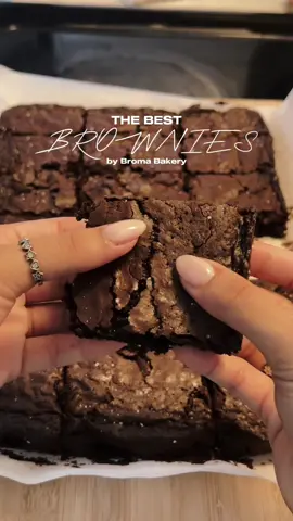 the best brown butter brownies. ☕️🍫🧺#brownies #fallbaking 