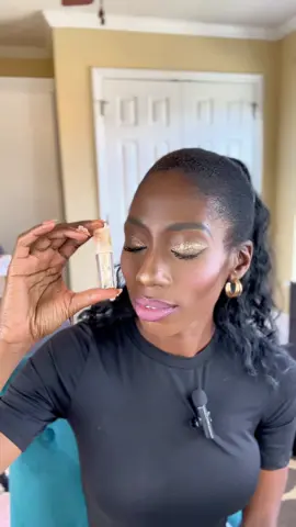 Lets create a fun and cute Monday look! @ViVi DIY nail shop #MakeupRoutine #mondaymakeuplook #fullfacemakeup #glittereyeshadow #velvetlips #waterproofbrows💦 #longlastingmakeup #grwmmakeup #grwmmondaymorning 