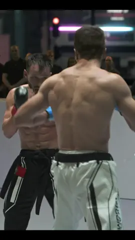 Bruno Assis out here looking like Johnny Lawrence.