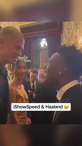 #iShowSpeed really barked at #Haaland 😂 (via iShowSpeed/YouTube) #ballondor #football #futbol 