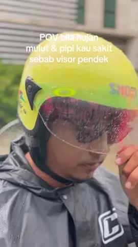 Yang penting style 😜🛵💨❤️ #fyp #vespadu #visorsgvrider2 #sgvrider2 #stickeroakley #tiktokshop #vespa #vespamalaysia #vespajohor #vespaindonesia #ejahfypskali 