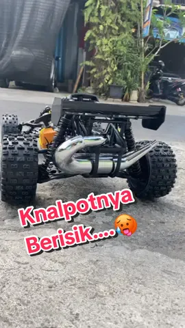 SUARA RC BIKIN TETANGA KELUAR 🥵🥵🥵 #rccar #rc2tak #rcengine #mesin2tak #rcmesin #rchobby #mobilremot #mobilremotecontrol #mobilremoteoffroad #rcbali #rcindonesia #rcmurah #mobilremotmurah #rchobbytechbali #hobby #hobby2tak #tokorchobby 