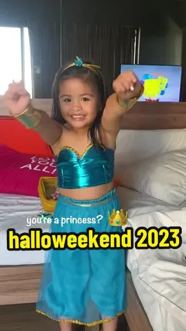 Eh bakit parang mas enjoy yung Nanay sa anak? 😂 #fyp #foryoupage #halloween #halloween2023 #princessjasmin #halloweencostume #azumihotel #azumiboutiquehotel 
