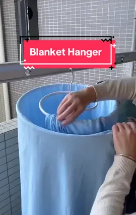 Superb recommended hanger for blankets/towel🤩👍🏻 Not only allow the towels to dry faster, it also saves alot of spaces💯 #towelhanger #blankethanger #dryblanket #dryingrack #dryingtowel #dryingblankets #晒被子  #tiktokshopping #tiktokshopsg #tiktokstiktokfinds #tiktokmademebuyit #tiktokshop #好物分享 #好物推荐 #上热门 #好物种草  #tiktokbuyitnow #好物sharing #TikTokShopSGBDay #singapore #sglife #sglifestyle 