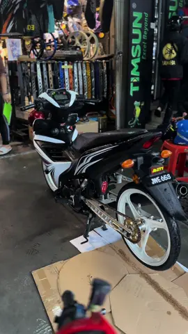 THANK YOU BOS SUPPORT  BREMBO GP4 UNTUK RIM 3BATANG CUSTOM KALAU MINAT BOLEH ROGER  #championmotor #championmotorjb #lcv8 #lcv8fi #lcv8jahat 