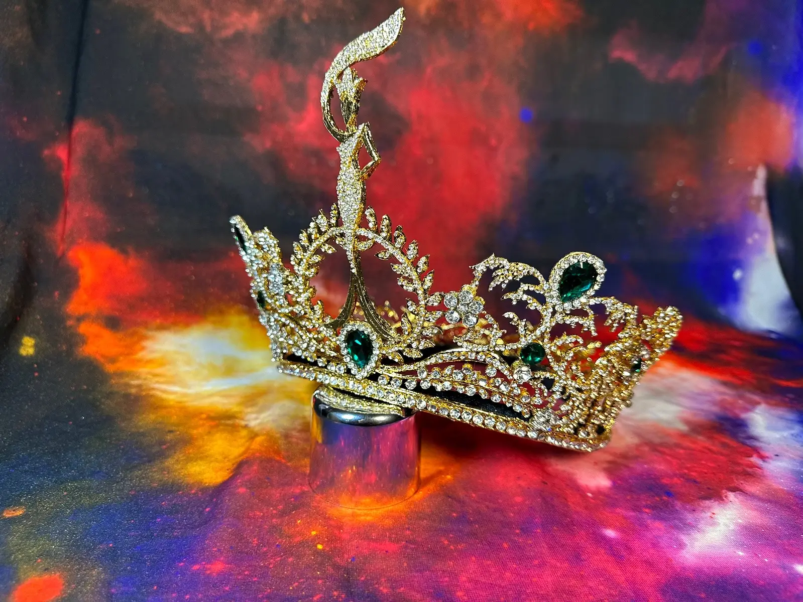 Thích cái crown này ghê hồn luôn mấy bà#xuhuong #viral #xuhuongtiktok #missgrandinternational #bonghau02 