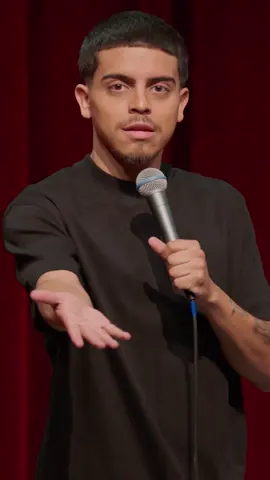 who's gonna mess with the Starburst guy? #ralphbarbosa #standup #comedy #barfight #starburst