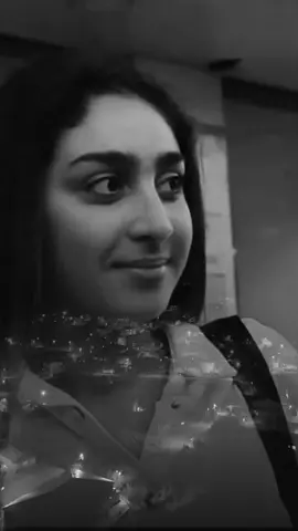 Kalpten sevenler burdamı ? #keşfet 