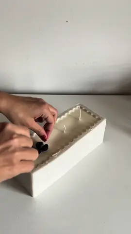 #asmr Unmold the large bubble candle for the first time with me, obviously, in real time✨ You can find the mold @TheCandleKollective !  #candle #candlemaking #unmolding #candletok #satisfying #asmrsounds #asmrsatisfying #bts #canada #SmallBusiness 