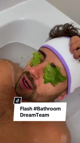 The Flash #BathroomDreamTeam is quick and easy enough for even Jay to use HAHA. Flash Spray Wipe Done Bathroom is the hero when it comes to removing dirt, hair and general grime, and then the shower spray is my secret weapon to keep glass and mirrors streak and watermark free! They both smell amazing meaning you can sit back and enjoy the bathroom the way you should be able to! #ad @Joy Of Clean #hollinsporterfamily 