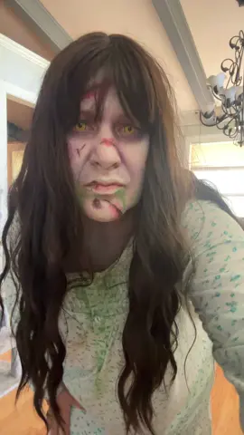 Pretty girl Regan 🤩 #halloween #skullmakeup #exorcist #prettygirls  #fyp  #confidence 