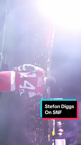 Stefon Diggs running out the tunnel for SNF vs the NY Giants shot by me 😁  #football #sonycine #sonyfx3 #diggs #billsmafia #buffalobills #tylerthecreator 