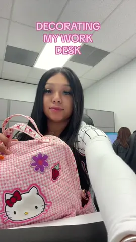 DECORATING MY WORK DESK 💗 #pink #hellokitty #officelife #office #houston #extra #halloween #fyp #fypシ 