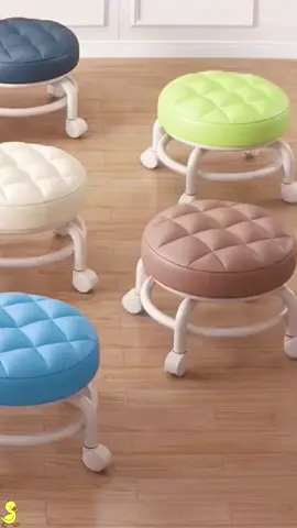 Small stool with wheels and universal wheels, round bench, can be used with babies, toddlers and housework.#TikTokHalloween #halloween2023 #LearnItOnTikTok 