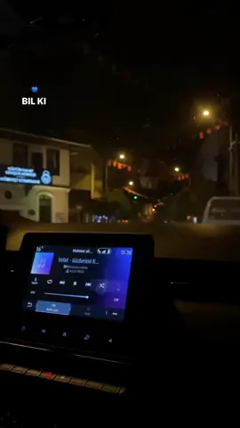 Anlamıştım yaşım erken büyüdüğümde tükenmiş … #stori #ınstagram #arabastory #gözlerimikapattım #tükenmişlik #sarkılarrakıistiyor #yazılıvideolar #yagızaaşığımdiyincekeşfetmiş #arabasnapleri #türkiyee #7plas #bursaaa #inegöl 