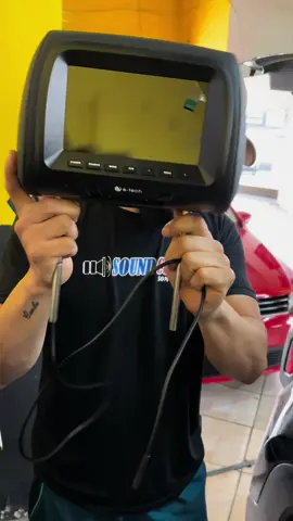 Instalação de encosto de cabeça com tela de 7 pol. No jeep renegade! #foryou #foryoupage #fy #fyp #dica #tiktok 