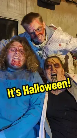 #halloween #happyhalloween #horrormakeup #costumes #effectsmakeup #theshadowsedge #tse2023 #omahahaunt #hauntedhouse #fyp #itshalloween 