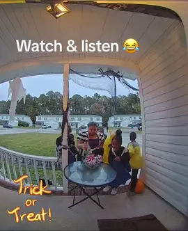 Look…i’m not even mad at this. These kids got me crackiing up from start to finish when I saw this on my doorbell camera 😂 Happy Halloween ya’ll! #halloween2023 #halloween #trickortreats 