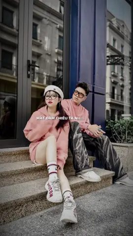 Chiếc áo hồng hồng hồng #xh #tiktok #xuhuong #TikTokFashion #thenativestreetwear #fypシ #OOTD  