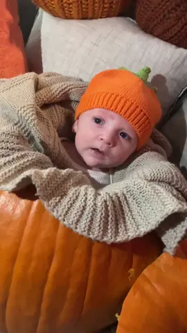 We couldn’t even do the leg holes because he’s still too little🥹🎃 he’s 11 weeks on Sunday!  He also started to fall asleep in the pumpkin because we made it a bit too comfortable😅  #rainbowbaby #pumpkin #babyinapumpkin #halloween #babysfirsthalloween #newborn 