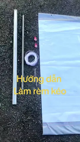 Chuản bị gồm bạt may luồn 2 đầu  2 ròng rọc  dây cộtlà dây kem, day rut, vít ... khoang 10m dây kéo tùy dùng Xem video, pause lại khi cần làm theo.  cần thêm chi tiết liên hệ. #rèm #batkeo #chenang #chemua #chemualaysang #xuhuong 