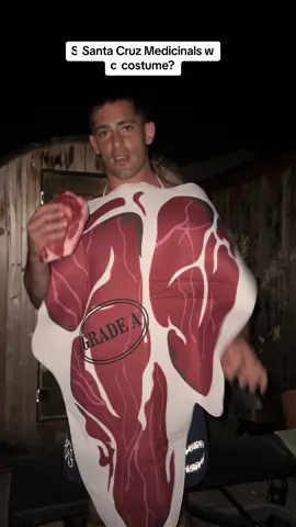 What were you for halloween? Did you eat red 40 😤