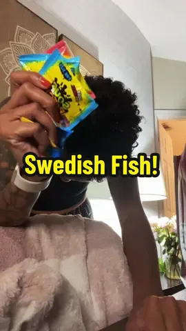 Yassss lawd!!!!!!!  #beescousins #beeanca411 #halloween2023🎃🦇👻 #candytiktok #swedishfishcandy #MomsofTikTok #parentsoftiktok #halloweencandyalert 