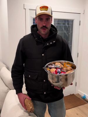 Candy vs Potatoes! Which one will the kids pick - Part 2! #potatotiktok #halloween #trickortreats #potato #spud #agriculture 