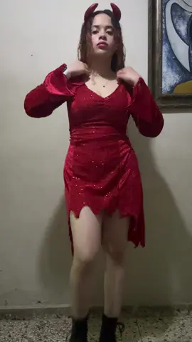 Halloween 😈 #halloween #halloweenlook #octubre #2023 #diablo #diablita #halloween #sexy #viral #fit #fyp #fypシ #fitcheck #rojo #idea #ELADIO #viral #fypシ #outfit #trending #trend #trendingvideo #linda #bella #beauty #beautifull #vestido #rojo #cintura 