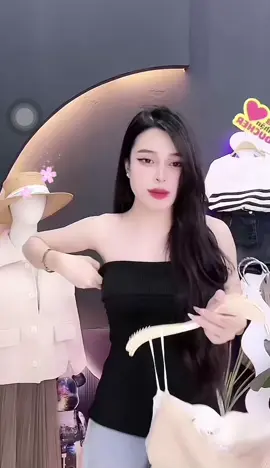 Áo thun Slimfit Nữ thẳng dây k#TikTokAwardsVN2023 #xuhuongtiktok #thinhhanh #TikTokFashion #aoquay 