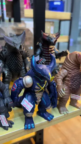 Kaiju besor2 kita dah restock guys #touchmedia #fyp #fypシ #foryou #figure #fypシ゚viral #foryoupage #ultraman #gomora 