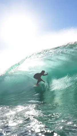 Sunny mornings spent in the water are the best 🏄‍♂️ 🌊 #fyp #foryou #waves #surf #surfing #surftok #shorebreak #photographer #barrel 