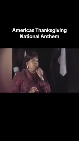 Thanksgiving time 😫 #thanksgiving #rap #beansgreenspotatoes #meme 