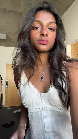 SIX MORE DAYS UNTIL MY BORTHDAY ~~ do u like my fish?