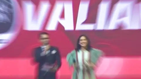 Get ready to be enchanted at Malang Fashion Week 2023 !✨ 📆 2 - 5 Nov 2023 📍 Fashion Tent, Sarinah Malang See you there, fashion people ! 👋🏻 #MFW2023 #MFWdiverse #malangfashionweek2023 #fashion  #fashionblogger  #fashionstyle  #fashionnova  #fashiondesigner  #fashionweek  #fashiontrends  #fashionaddict  #fashionlover  #fashionmodel  #fashionshow  #fashionjewelry  #fashionphotography  #bankindonesia  #bankindonesiasurabaya  #batumalang_indonesia 