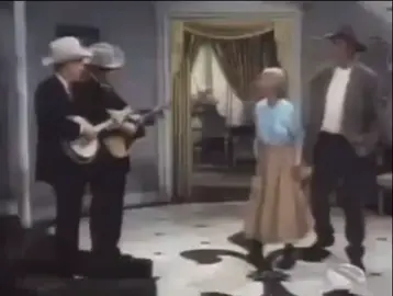 #tiktok #fyp #viral #explore #like #follow #foryou #comedy #funnyvideos #beverlyhillbilliesdance 