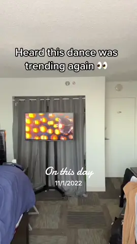 #onthisday this will never not be funny 😂 #fyp #viral #foryoupage #gru #despicableme #dancingyeah 