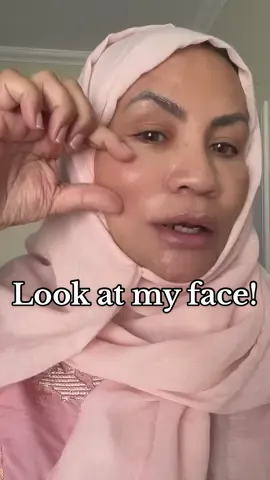 I am using @realbeautylondon tinted sunscreen from last 3 months which is 3 in one i use it as moisturising my skin, sun protection for my skin and its the best primer too!#realbeautylondon #tiktokmademebuyit #foryoupage #viral #sabihaara #sunscreen #beauty 