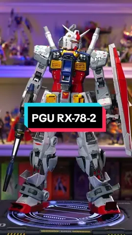 Experience the thrill of Bandai's PGU Rx-78-2 with its explosive armor reveal!😁😁😁😁#Gundam #Gunpla #Foryou #Takaramodel 