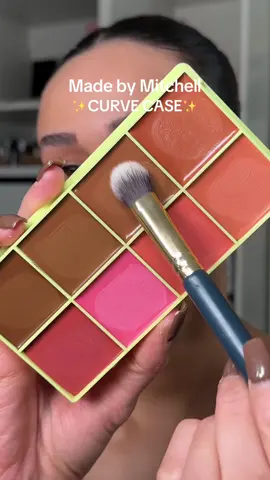 I grabbed the shade Medium ✨ @madebymitchell #madebymitchell #blursh #madebymitchellblursh #facepalette #creamblush #creambronzer 