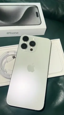 🤍#draft #draftvideo #iphone #iphone15promax #apple #fyp #viral #foryou #parati #unboxing #birthdaygift #iphone15promaxreview #conlobaratoquesalemiamor🥰#iphoneunboxing #whitetitanium 