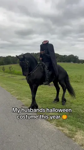 It’s so realistic!😮🎃 (via unknown) #halloween #fyp #viral 