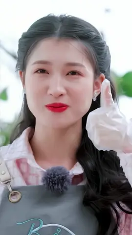 Mê cách chị ta cười tít mắt #nguyễnphươngnhi #nguyenphuongnhi #candybong #bienhyvong #rusheng_team #candybông 