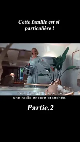 Cette famille est si particulière !#movie  #film  #cinema  #comédie  #fyp