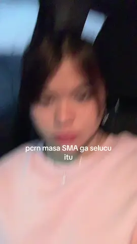 pas ngantri keluar udh senyum”